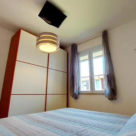 Narcisa View Lake&pool Apartman