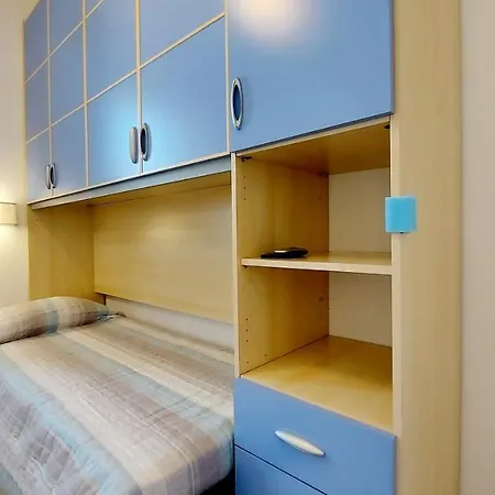 Narcisa View Lake&pool 公寓 *